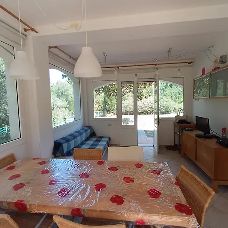 Giovanna - Goelba Holiday home *
